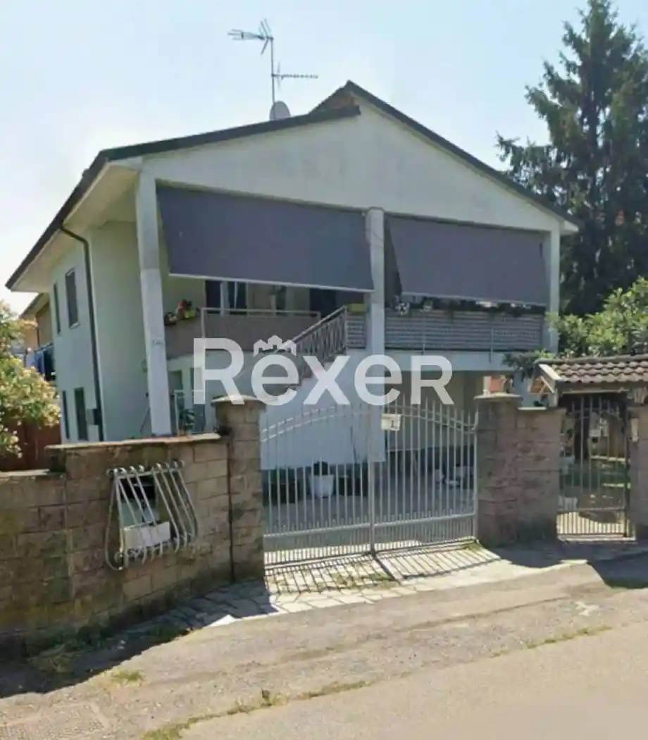 Villa in vendita a Albuzzano