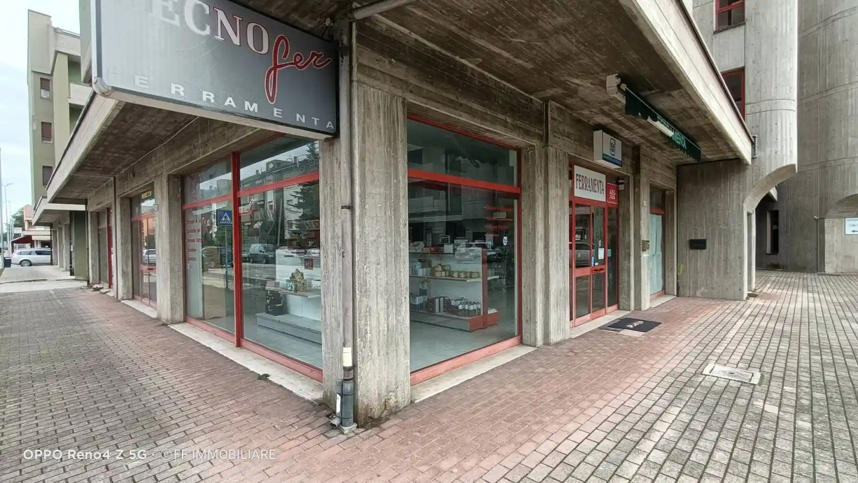 Palazzo - Edificio in vendita a Pollenza