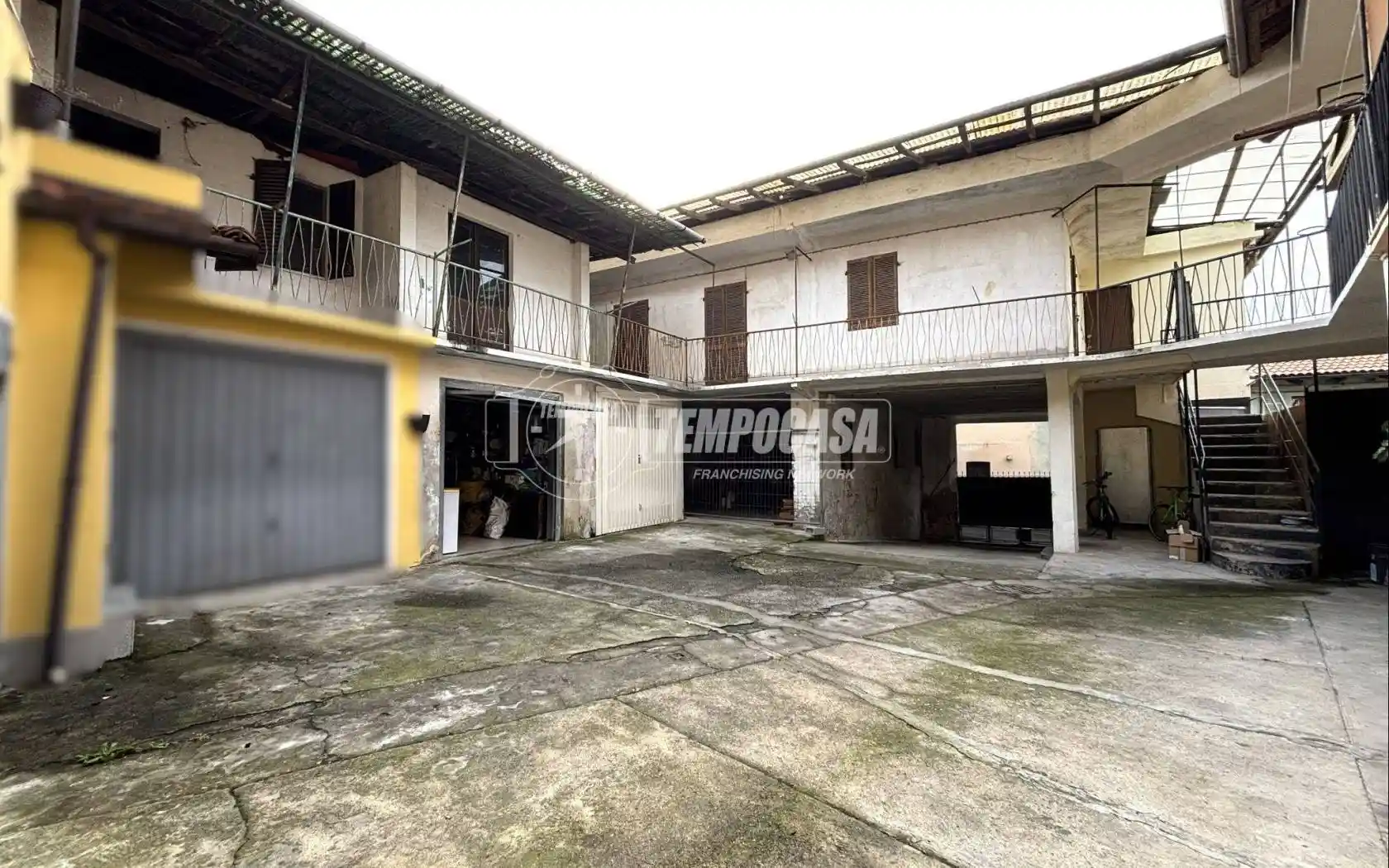 Rustico - Casale in vendita a Cuceglio