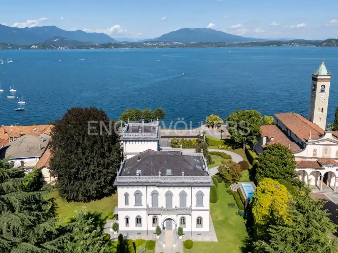 Villa in vendita a Lesa