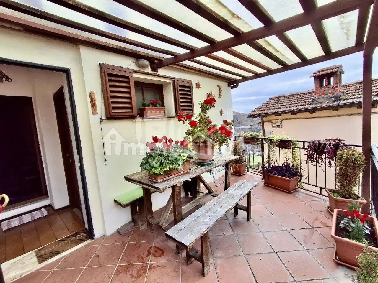 Casa indipendente in vendita a Pratovecchio e Stia