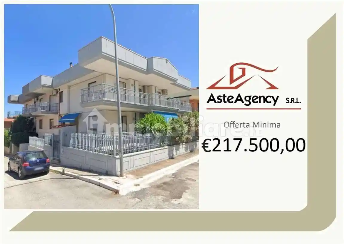 Villa in vendita a San Nicandro Garganico