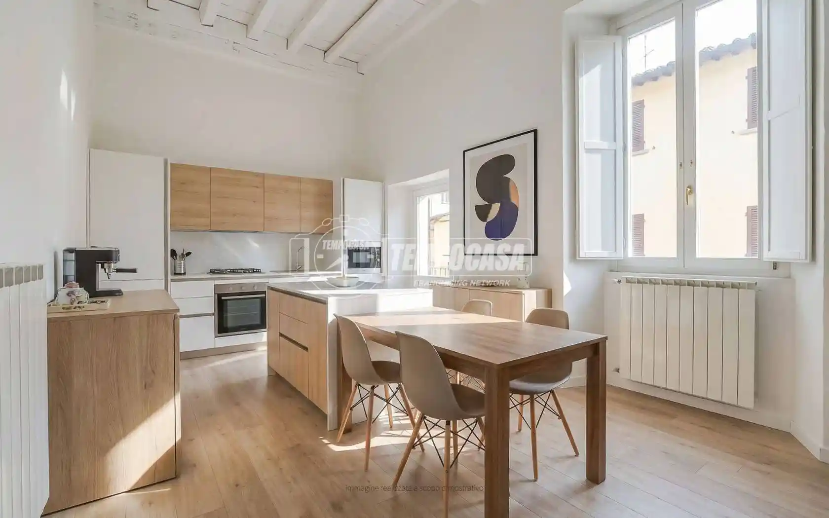 Casa indipendente in vendita a Comabbio