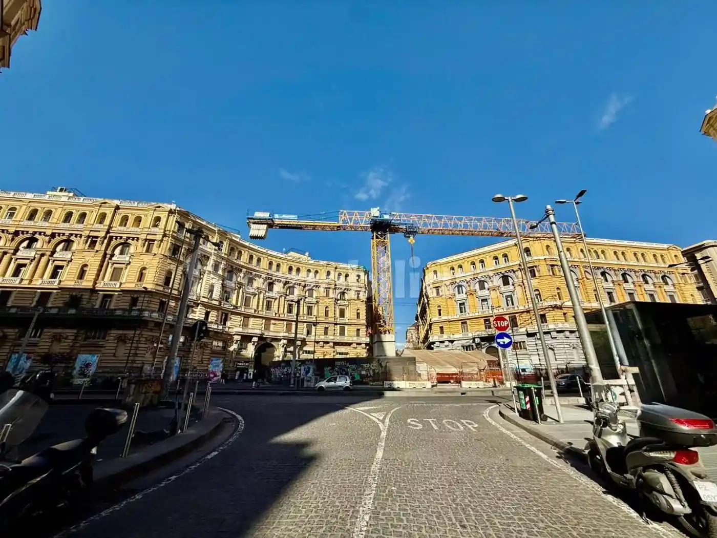 Appartamento in vendita a Napoli