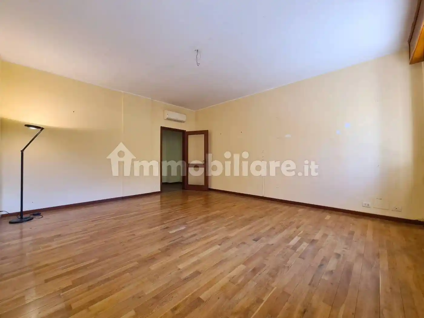 Appartamento in vendita a Modena