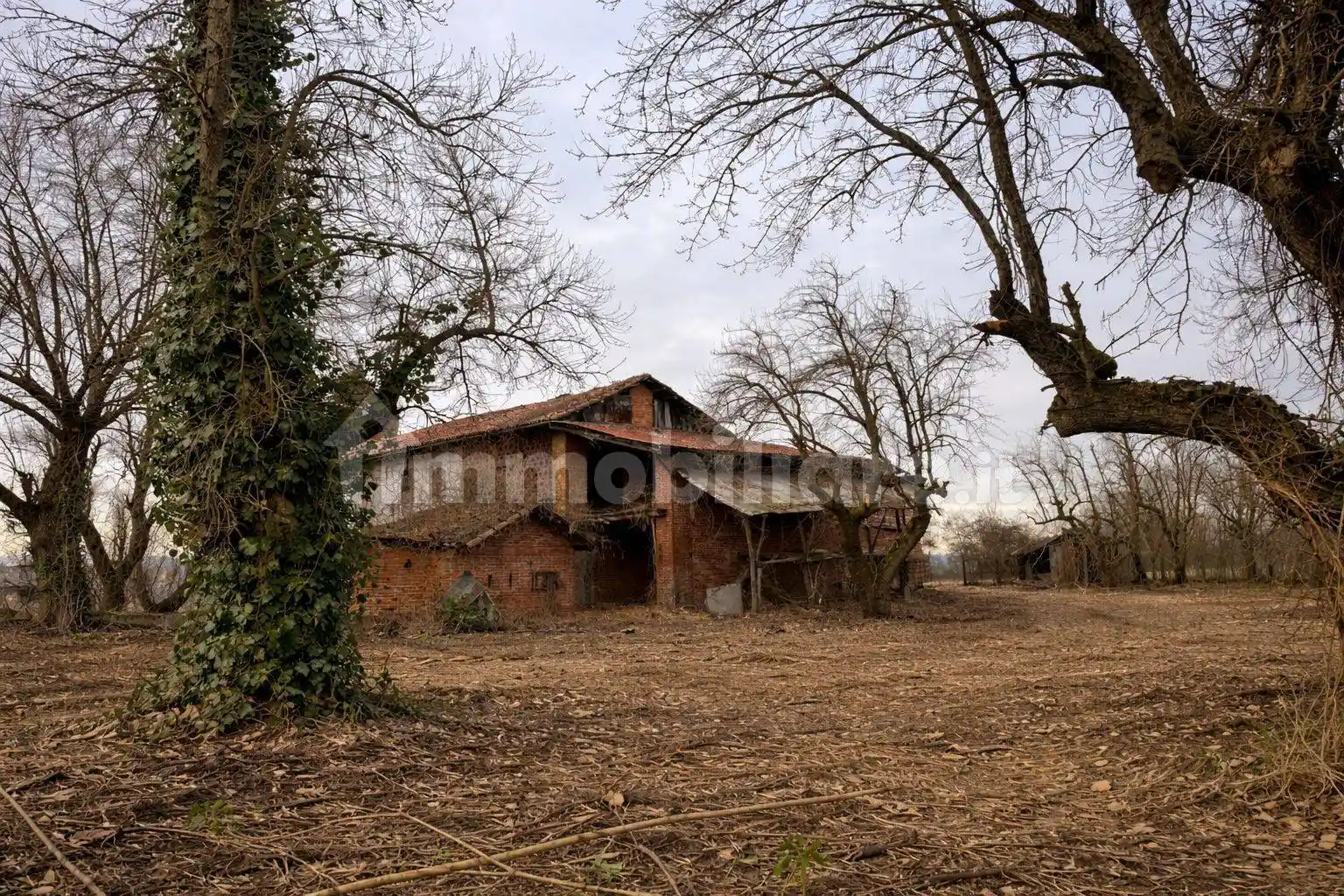 Rustico - Casale in vendita a Tigliole
