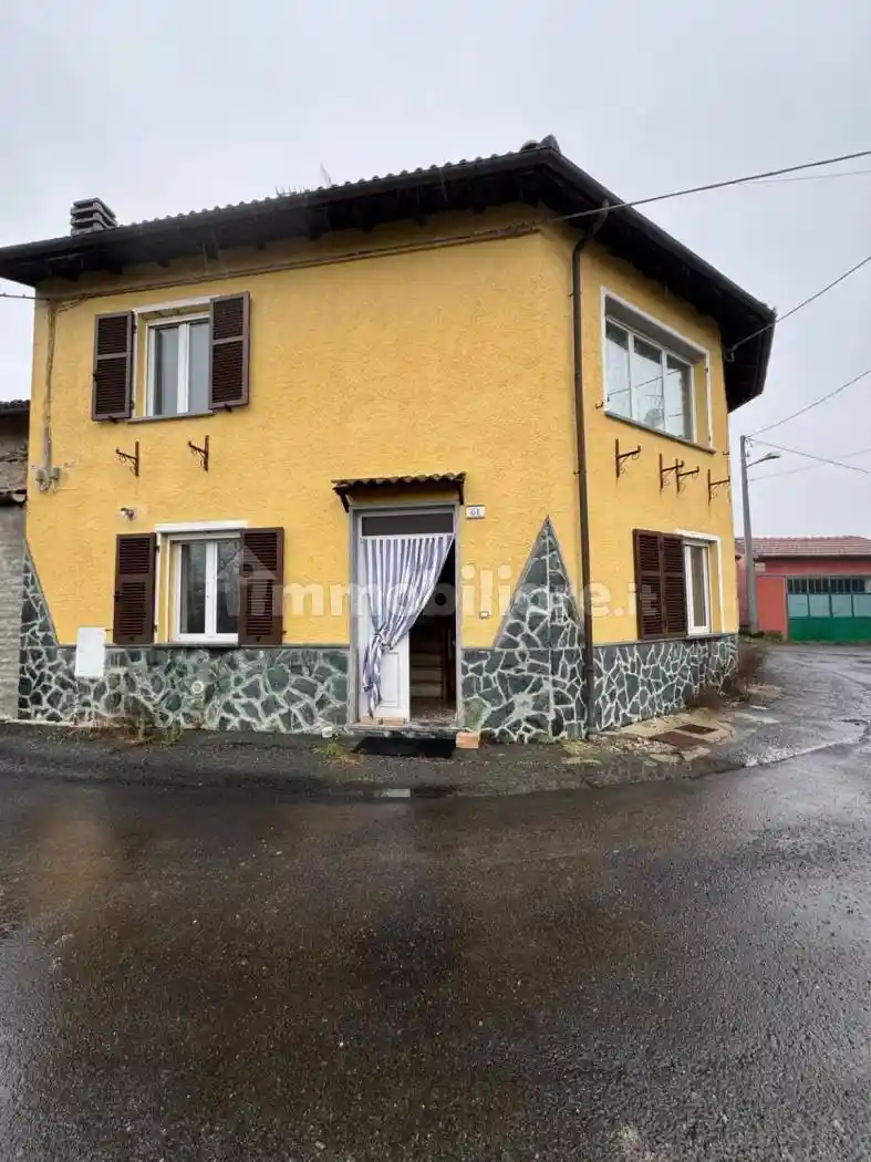 Villetta a schiera in vendita a Mornese