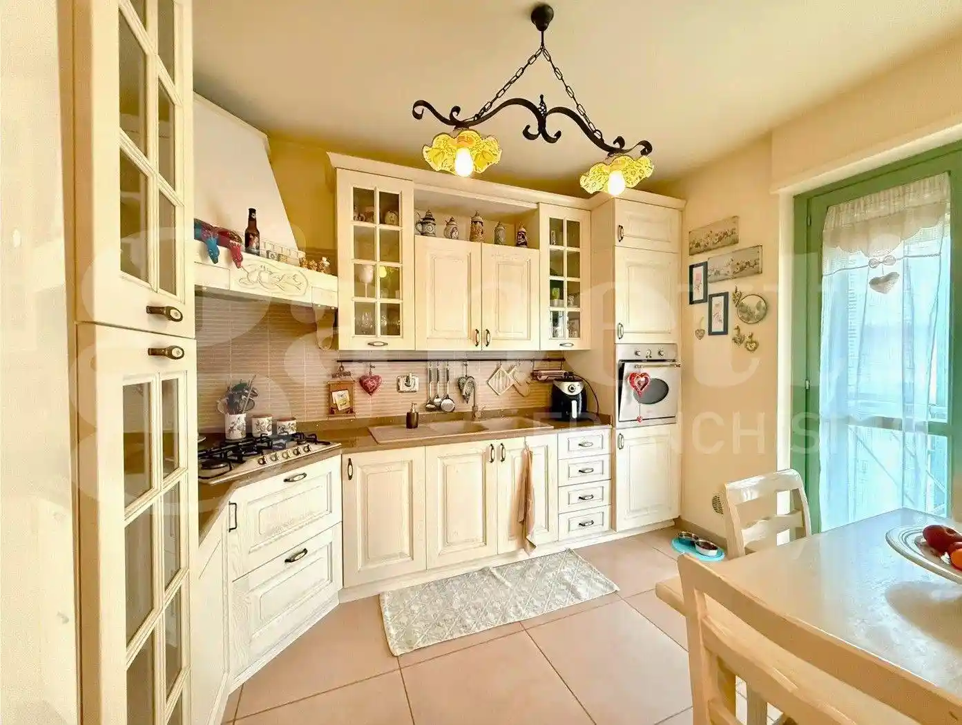 Appartamento in vendita a Imperia