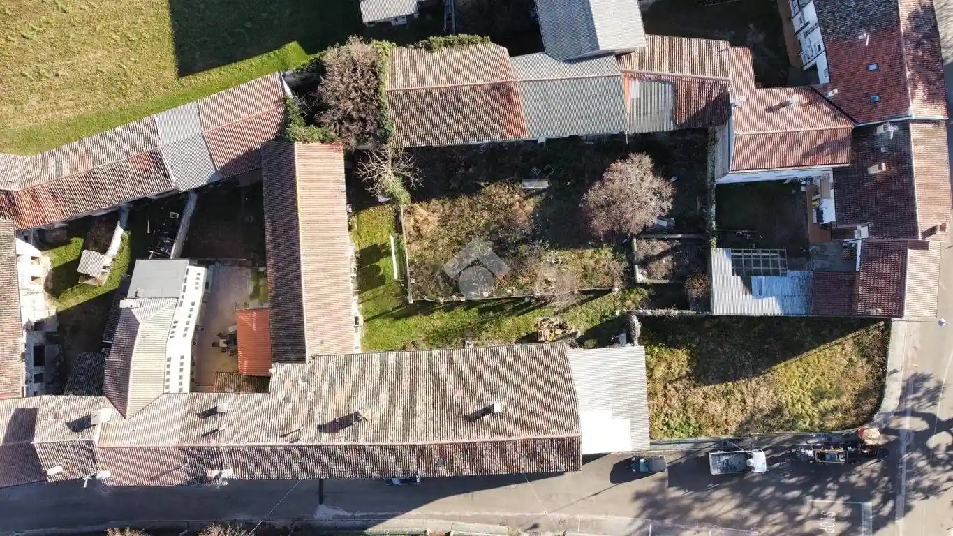 Rustico - Casale in vendita a Basiliano