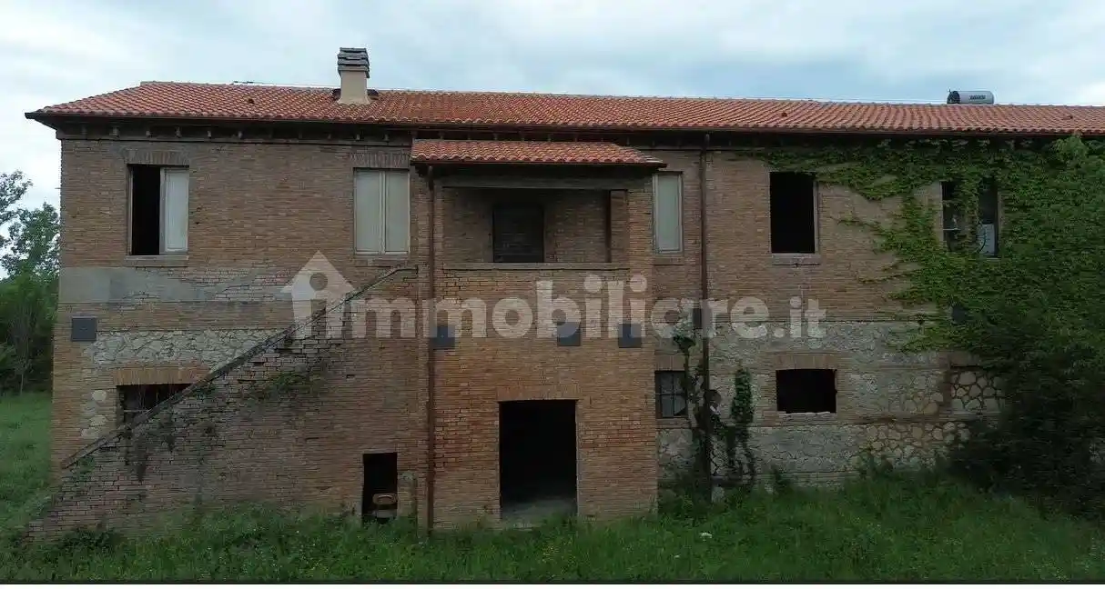 Rustico - Casale in vendita a Chiusdino