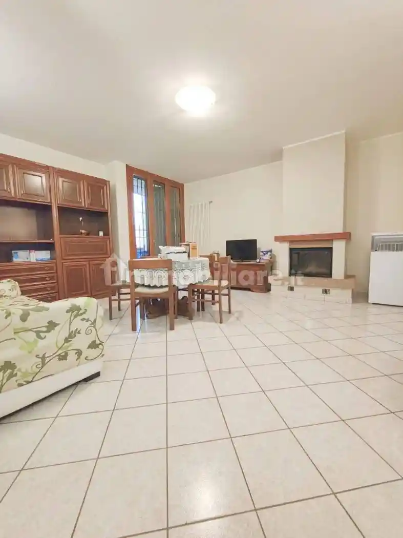 Appartamento in vendita a Reggio Emilia