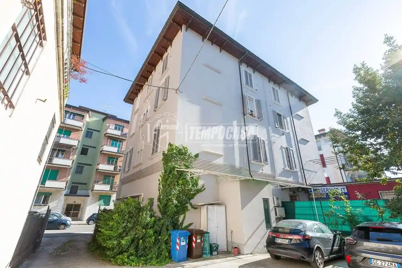 Appartamento in vendita a Brescia