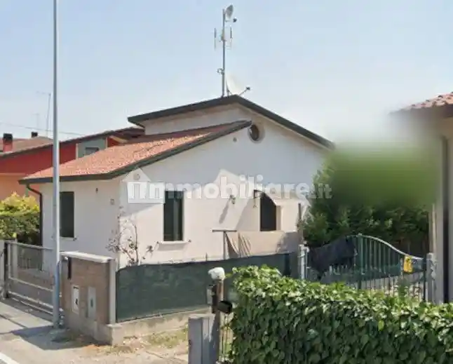 Villa in vendita a Campagna Lupia