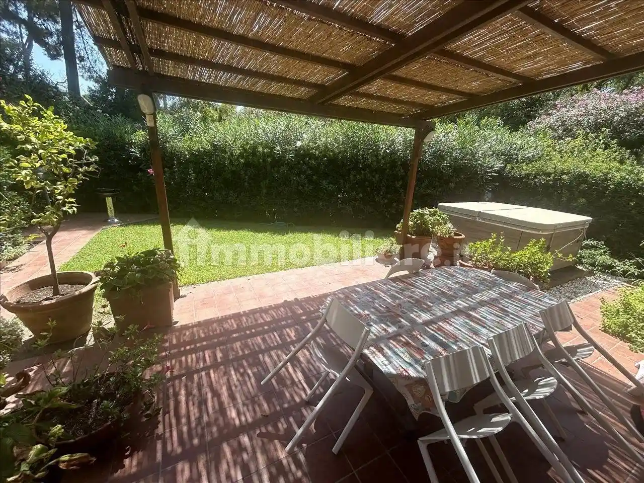 Appartamento in vendita a Castiglione della Pescaia