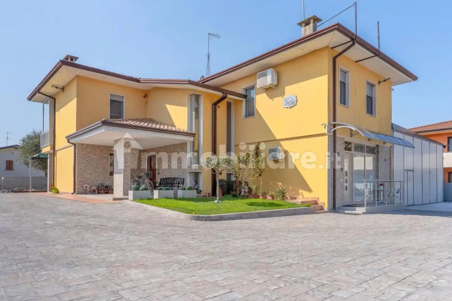Villa in affitto a Castiglione delle Stiviere