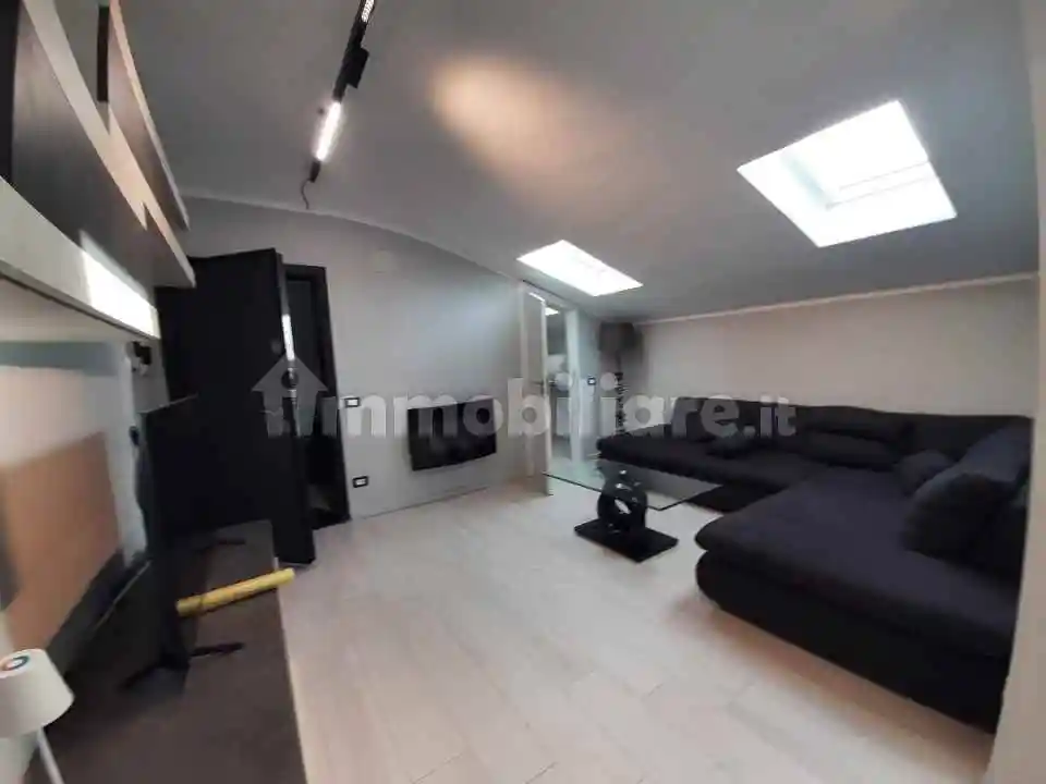 Appartamento in vendita a Cecina