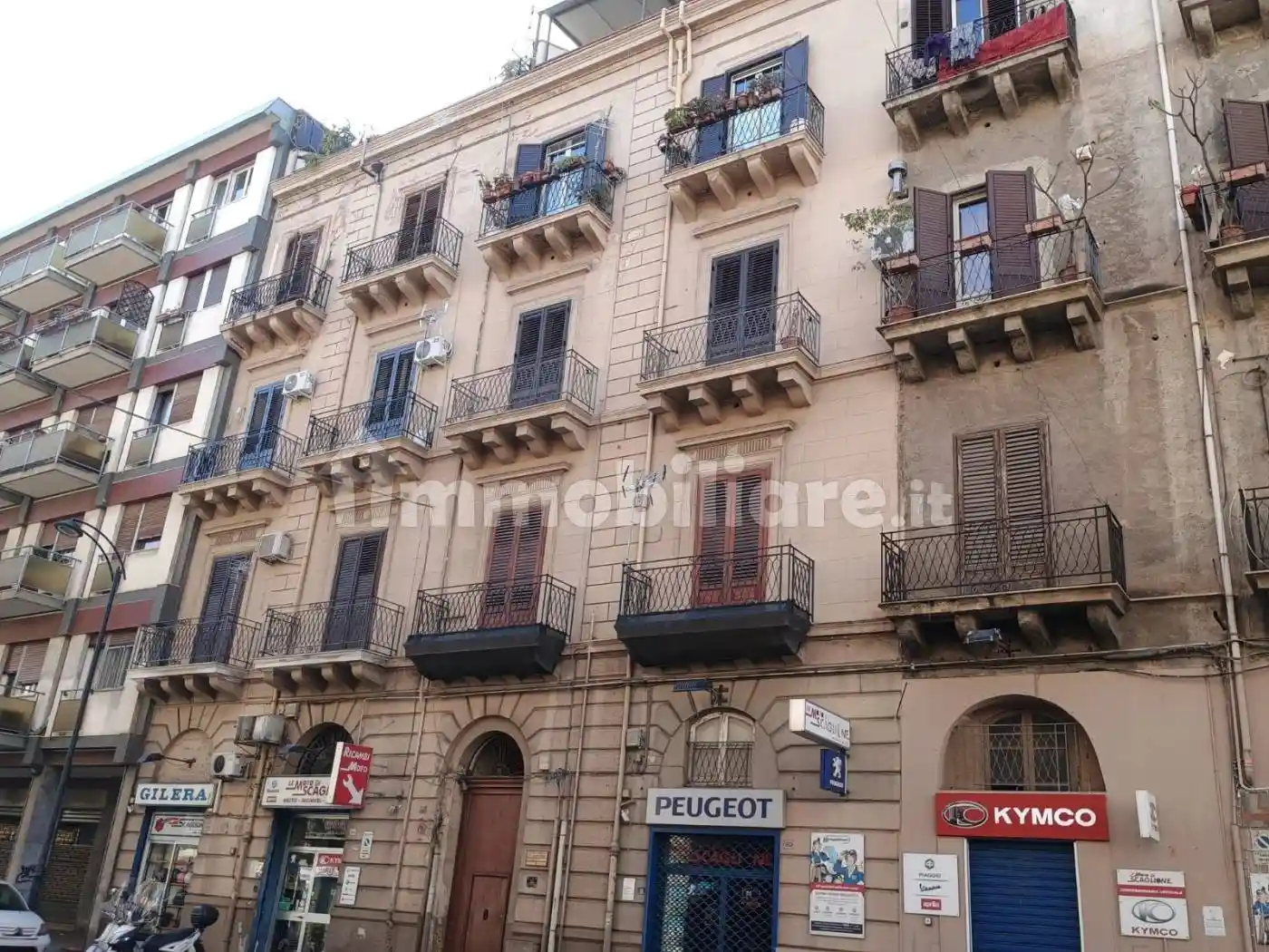 Appartamento in vendita a Palermo