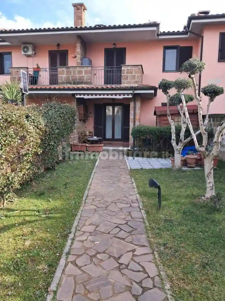 Villetta a schiera - foto 2