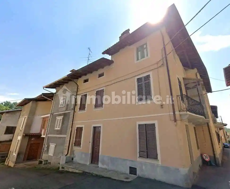 Rustico - Casale in vendita a Roasio