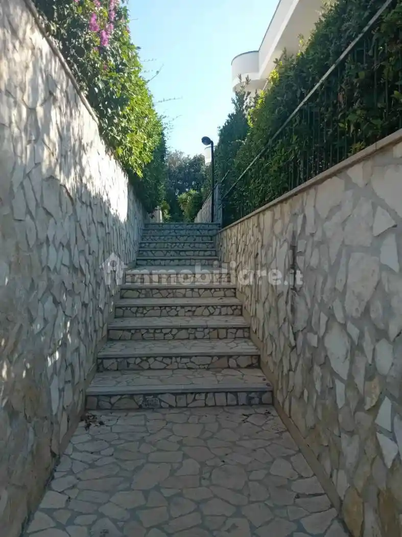 Appartamento in vendita a Rodi Garganico