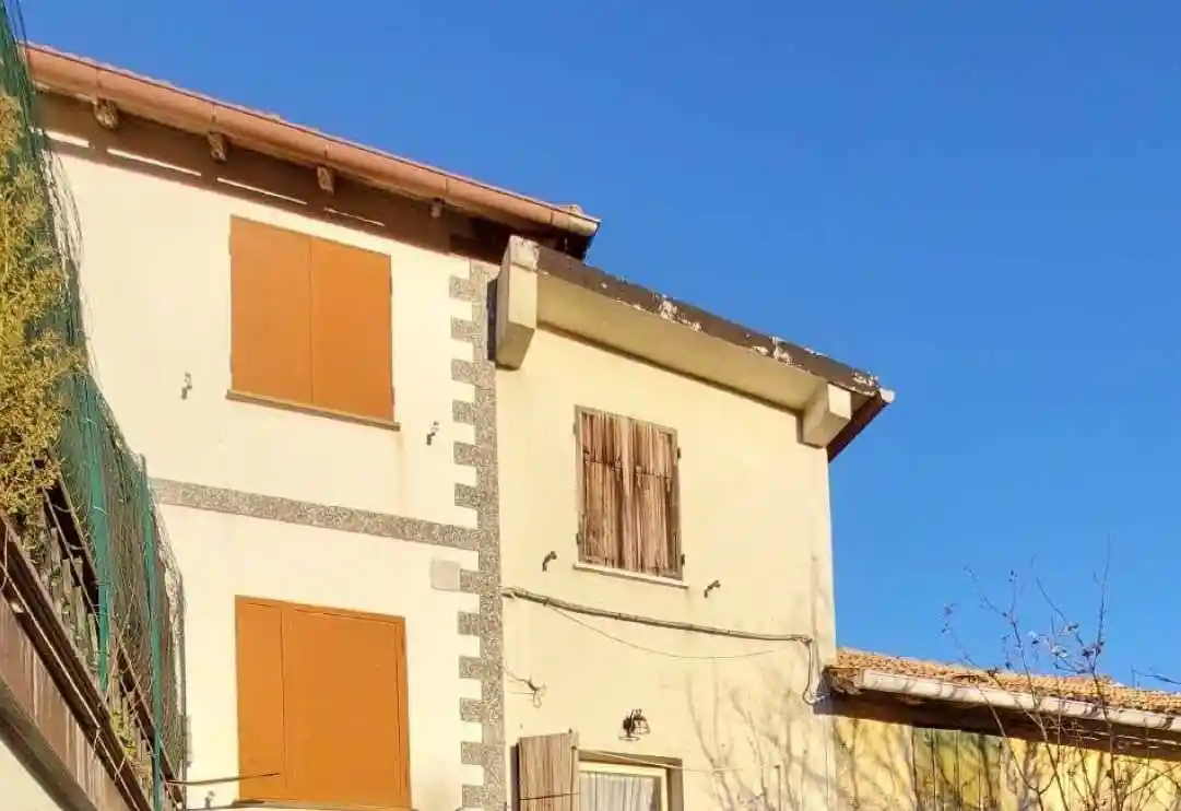 Appartamento in vendita a Montoggio