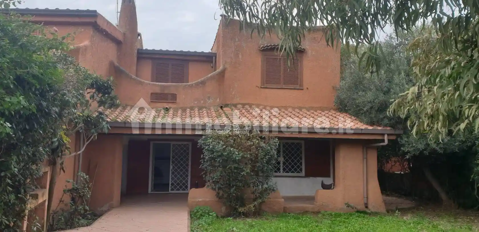 Villa in vendita a Ardea