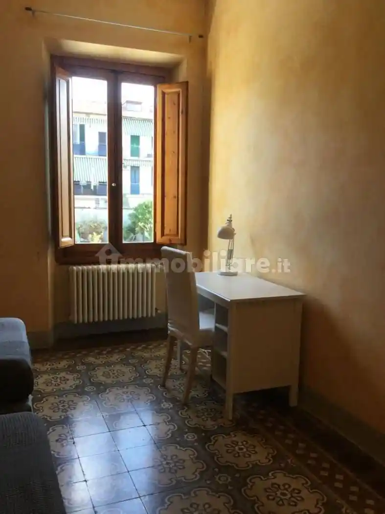 Casa indipendente in vendita a Prato