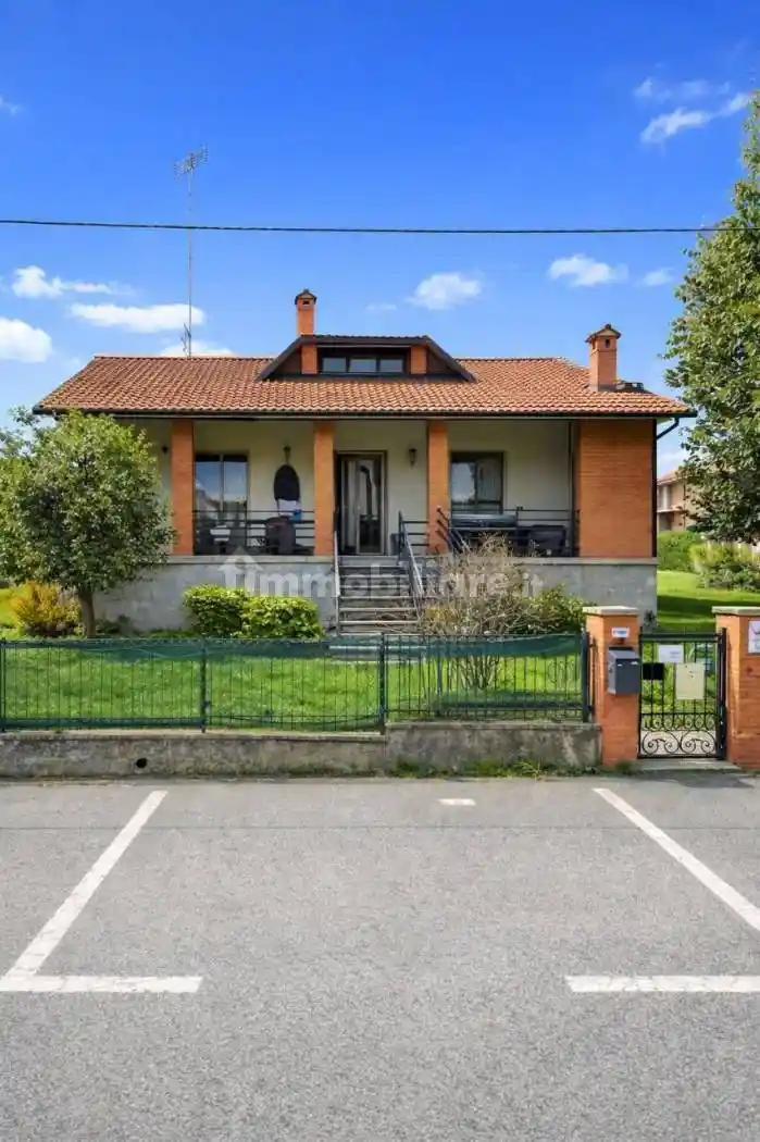 Villa in vendita a Reano