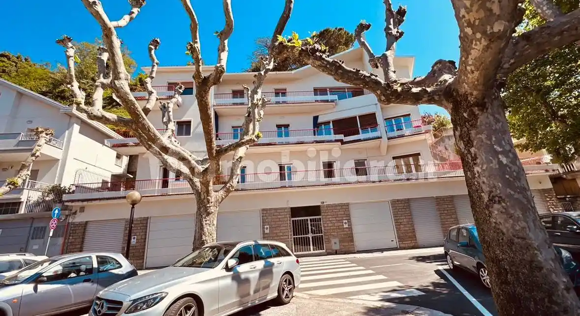 Appartamento in vendita a Trieste