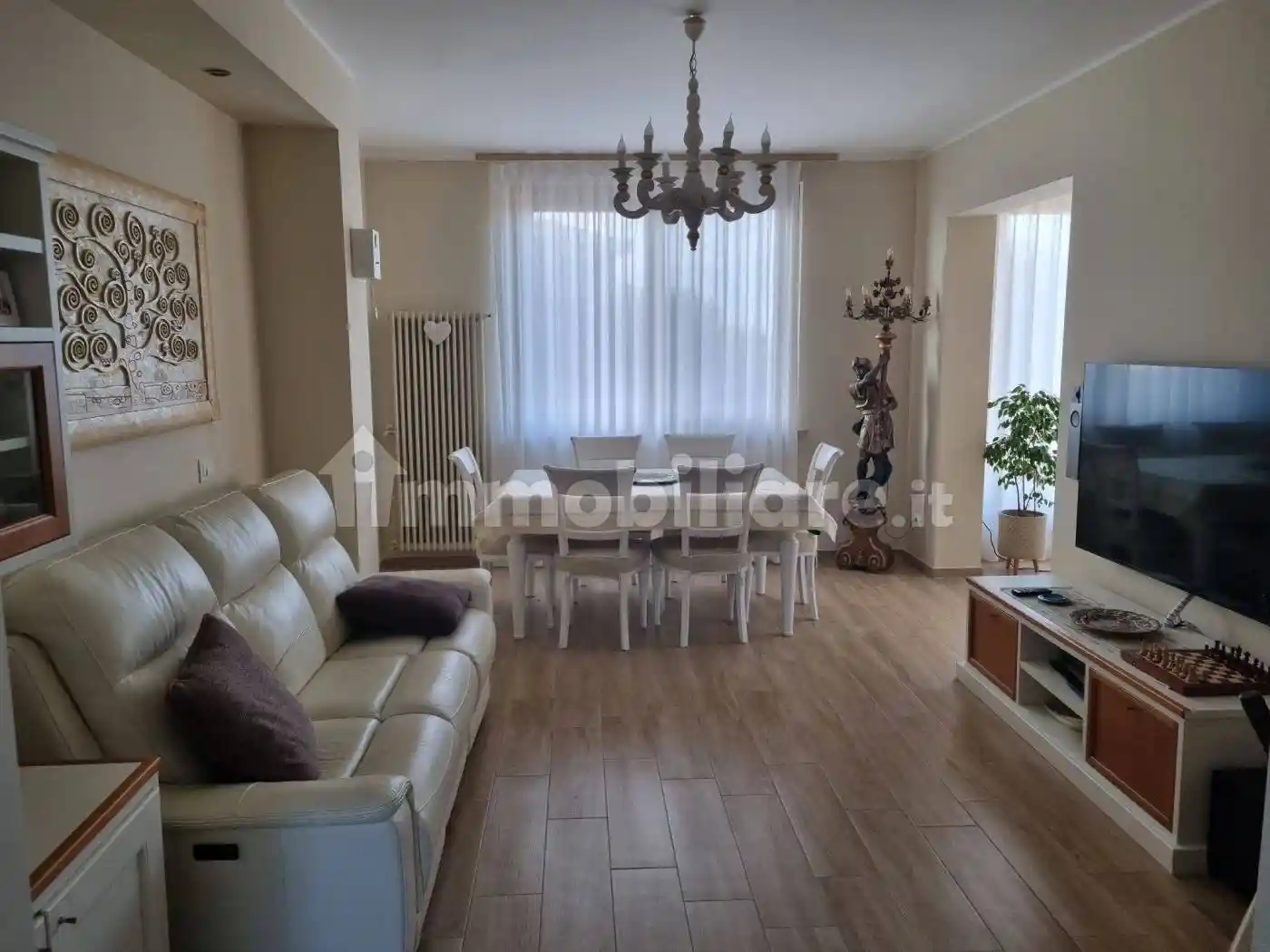 Villa in vendita a Pomezia