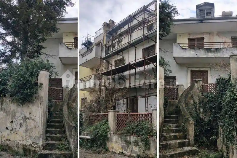 Villa in vendita a Baronissi