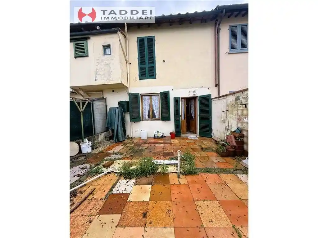 Casa indipendente in vendita a Firenze