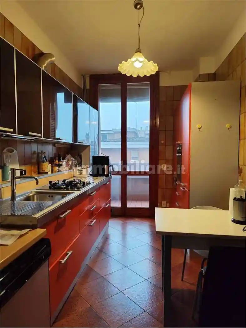 Appartamento in vendita a Piacenza