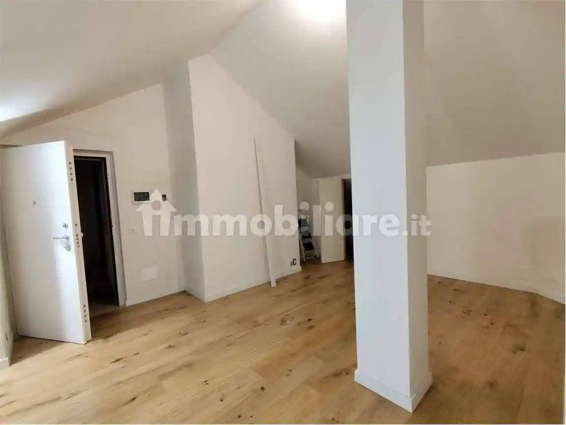 Appartamento in vendita a Piacenza