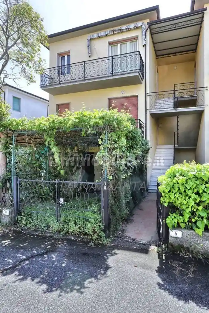 Appartamento in affitto a Rosignano Marittimo