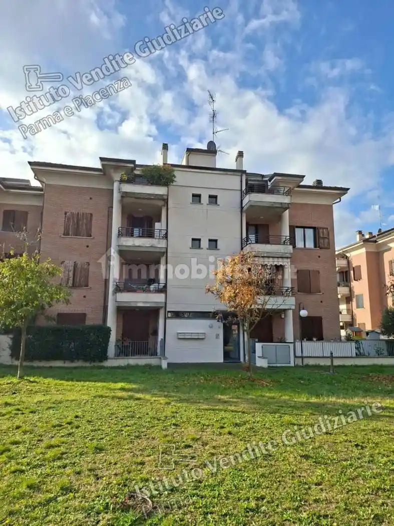 Appartamento in vendita a Felino