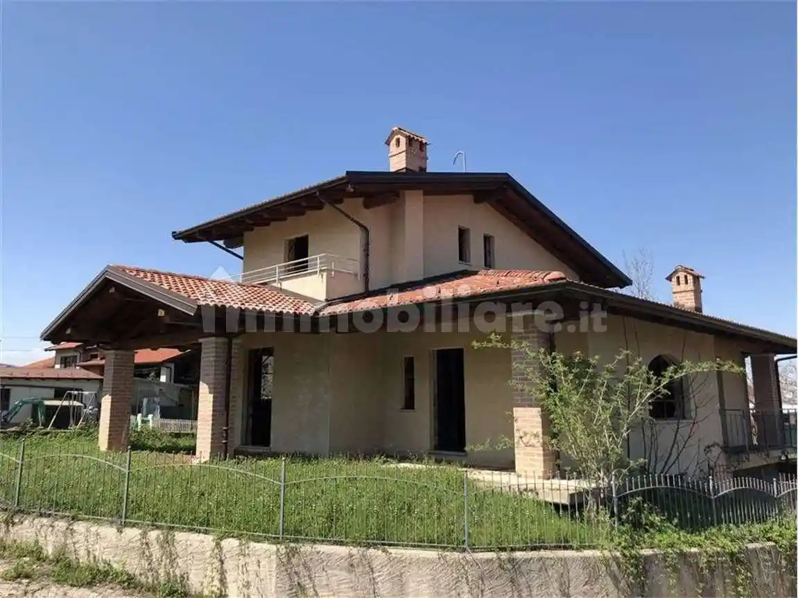 Casa indipendente in vendita a Peveragno