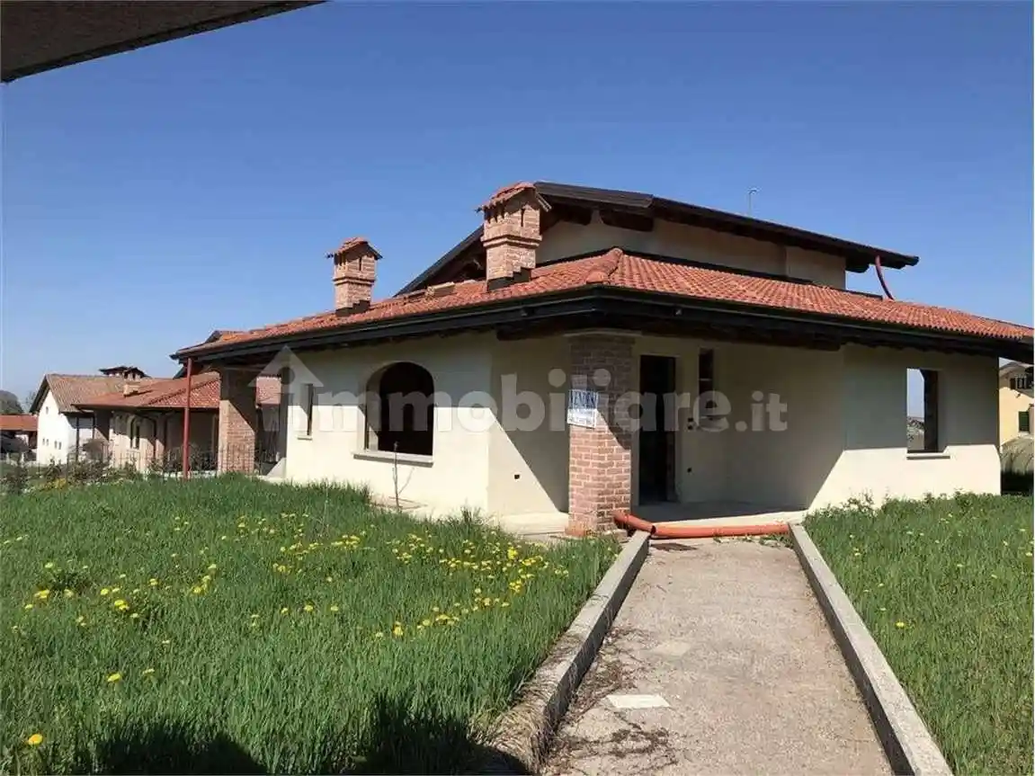 Casa indipendente in vendita a Peveragno