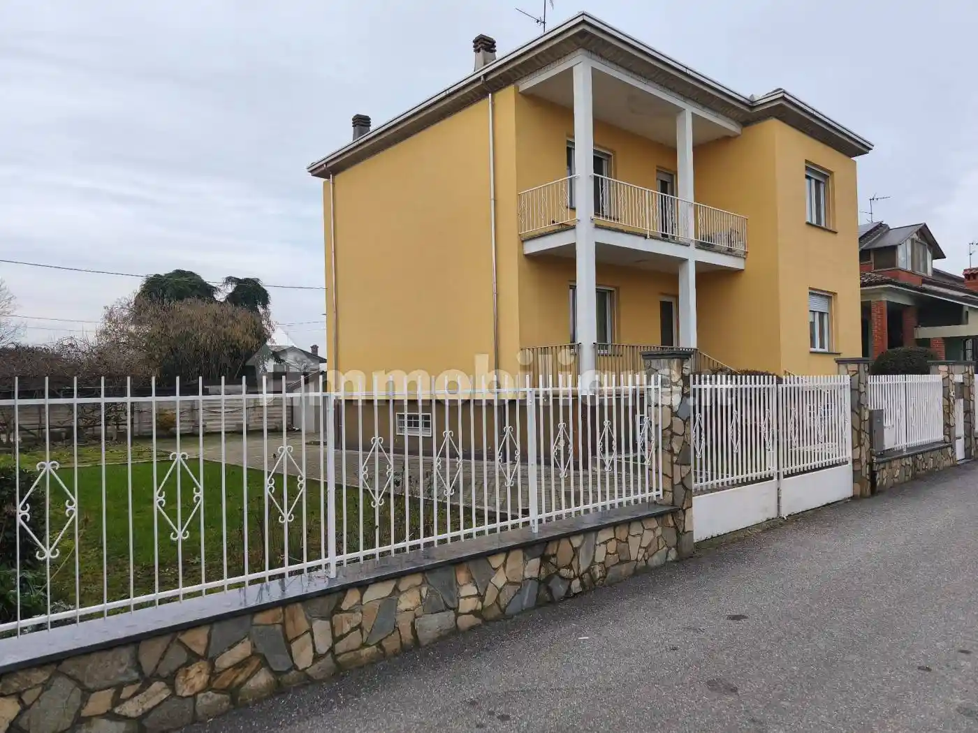 Villa in vendita a Mezzana Rabattone