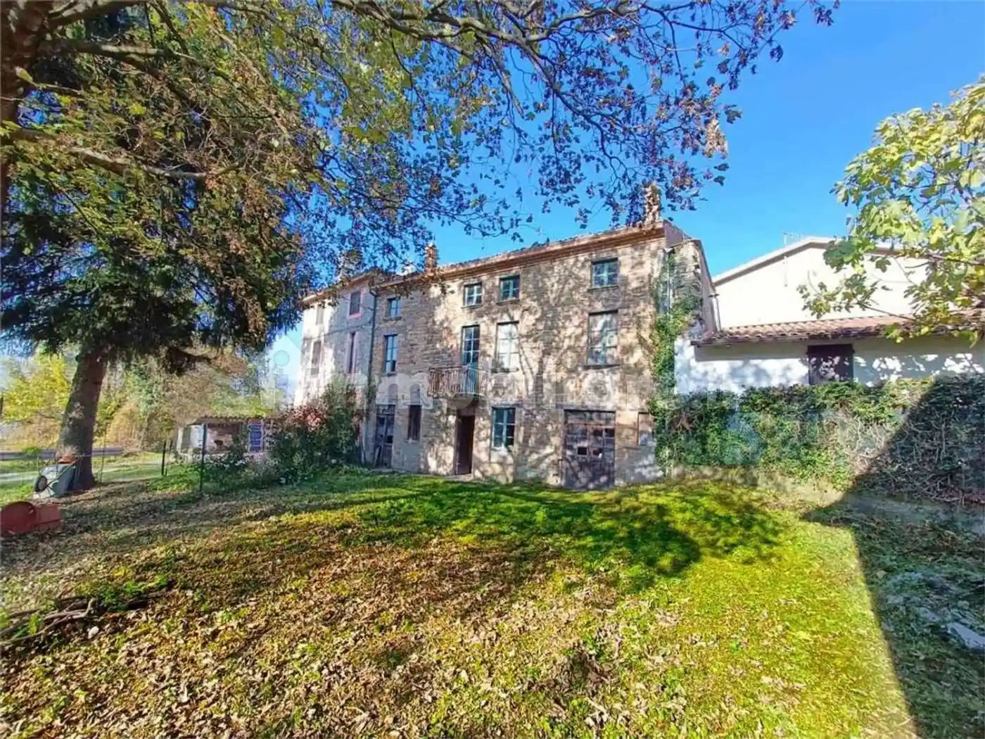 Rustico - Casale in vendita a Pellegrino Parmense