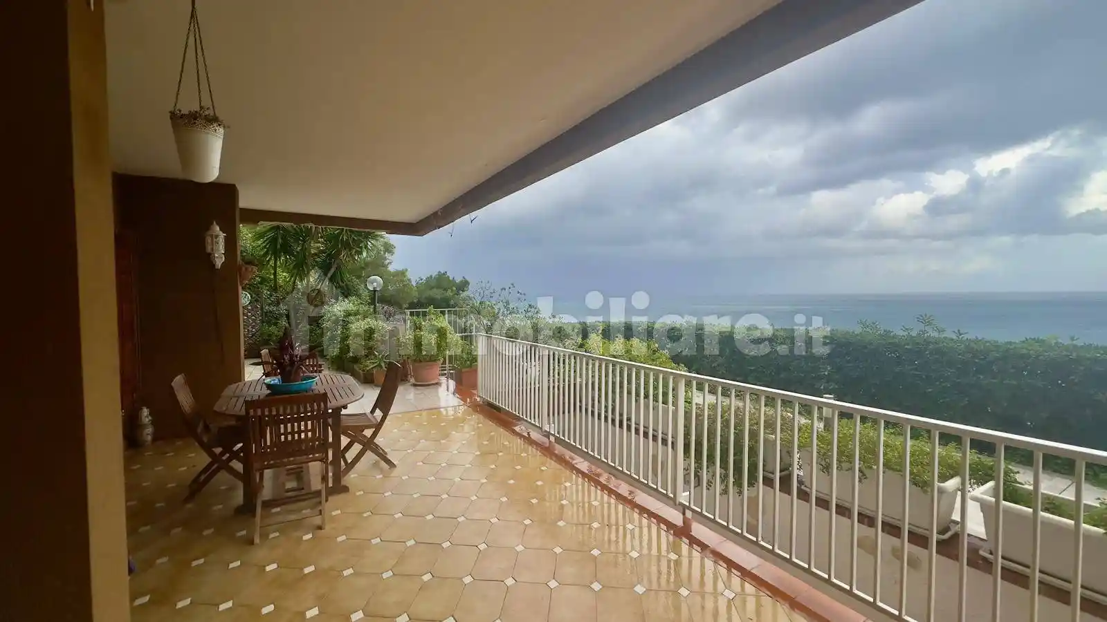 Appartamento in vendita a Palermo