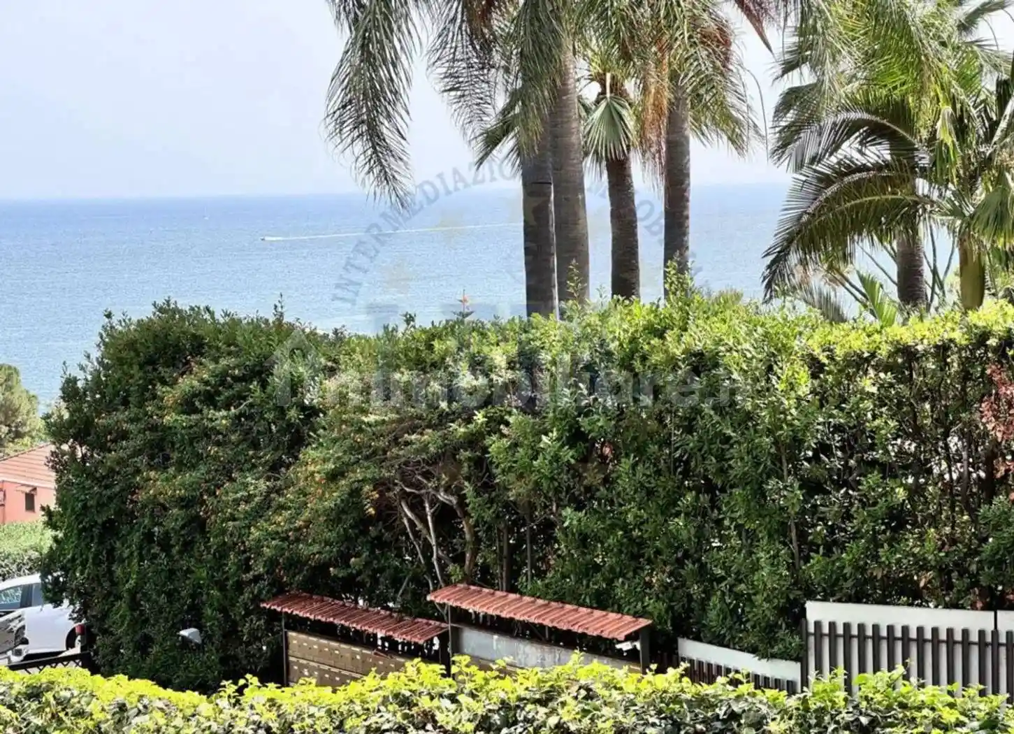 Appartamento in vendita a Aci Castello