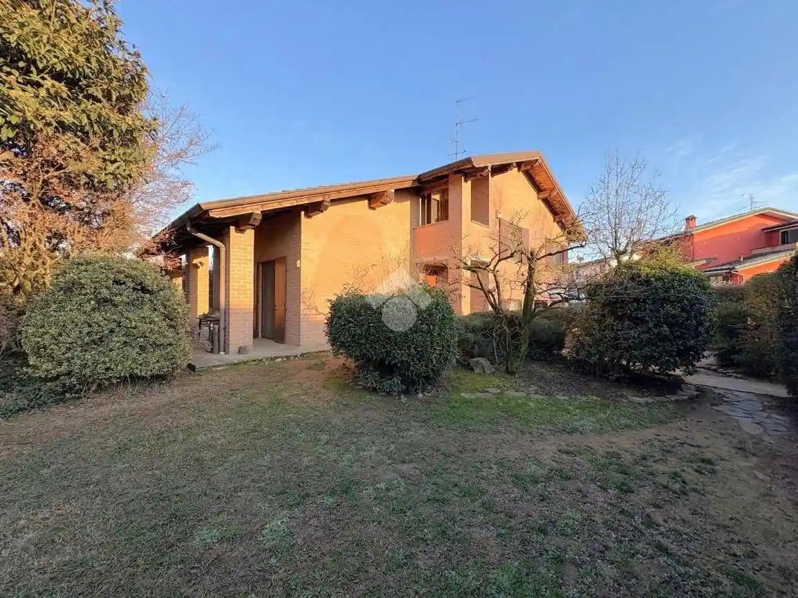 Villa in vendita a Pandino