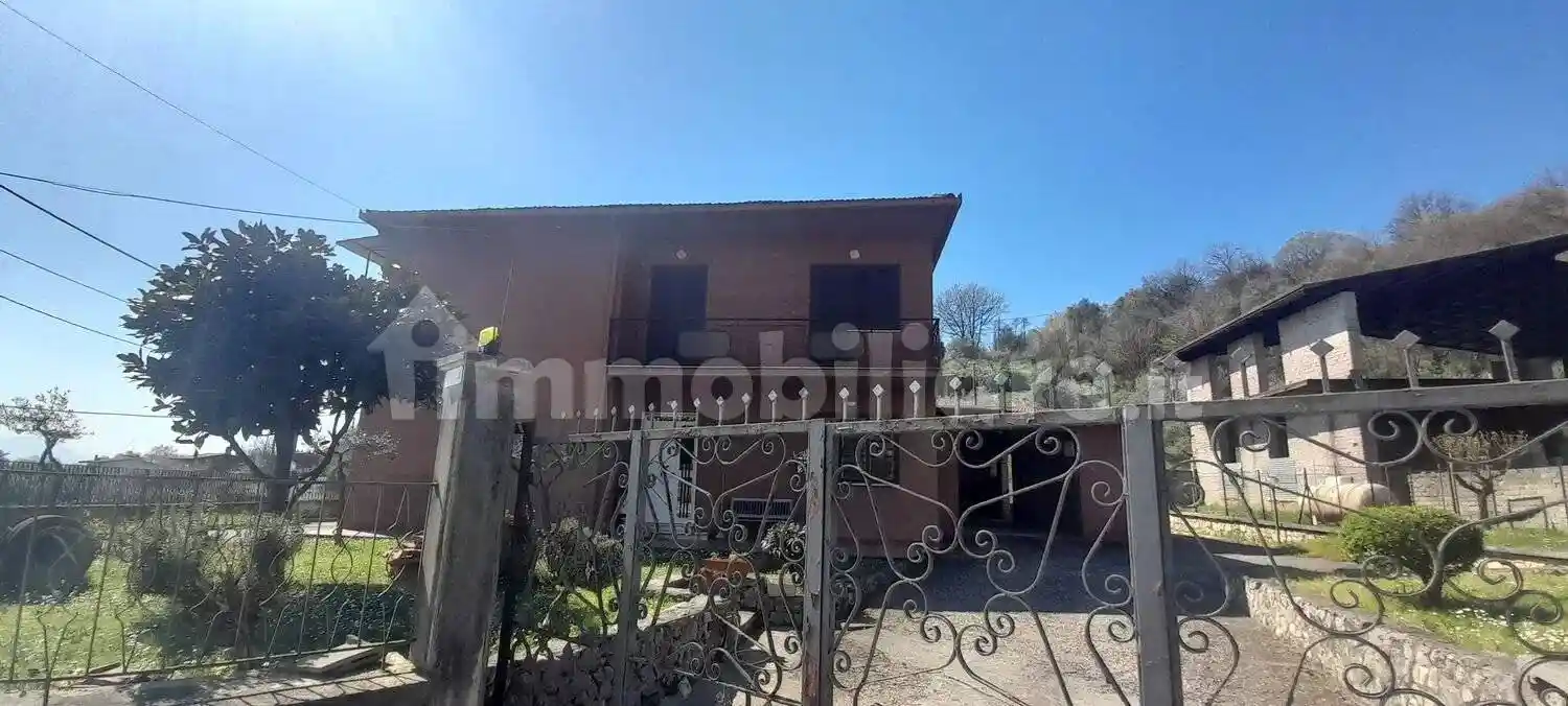 Villa in vendita a Ferentino