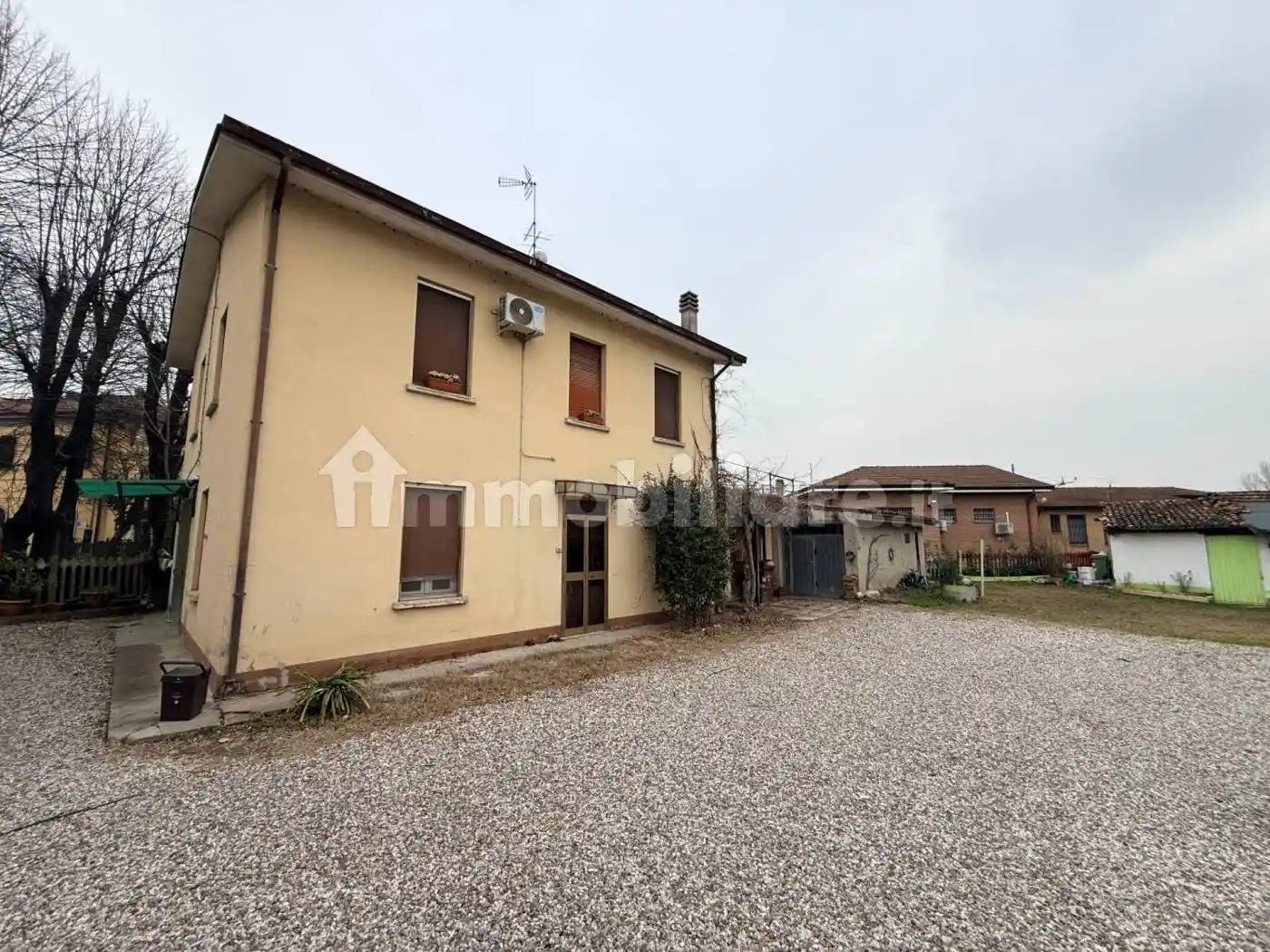 Casa indipendente in vendita a Poggio Rusco