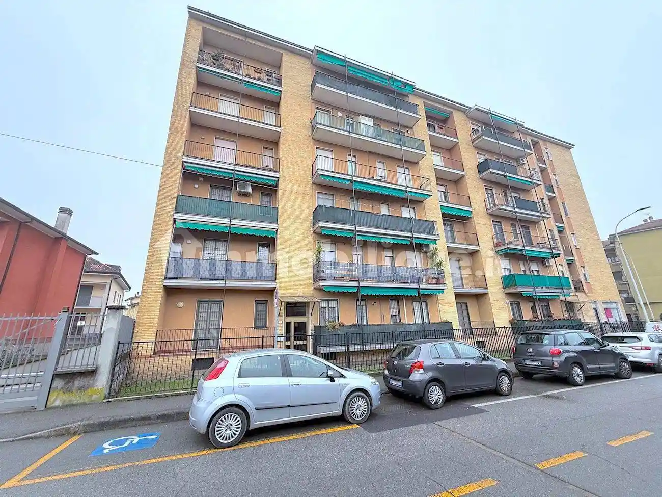 Appartamento in vendita a Villasanta