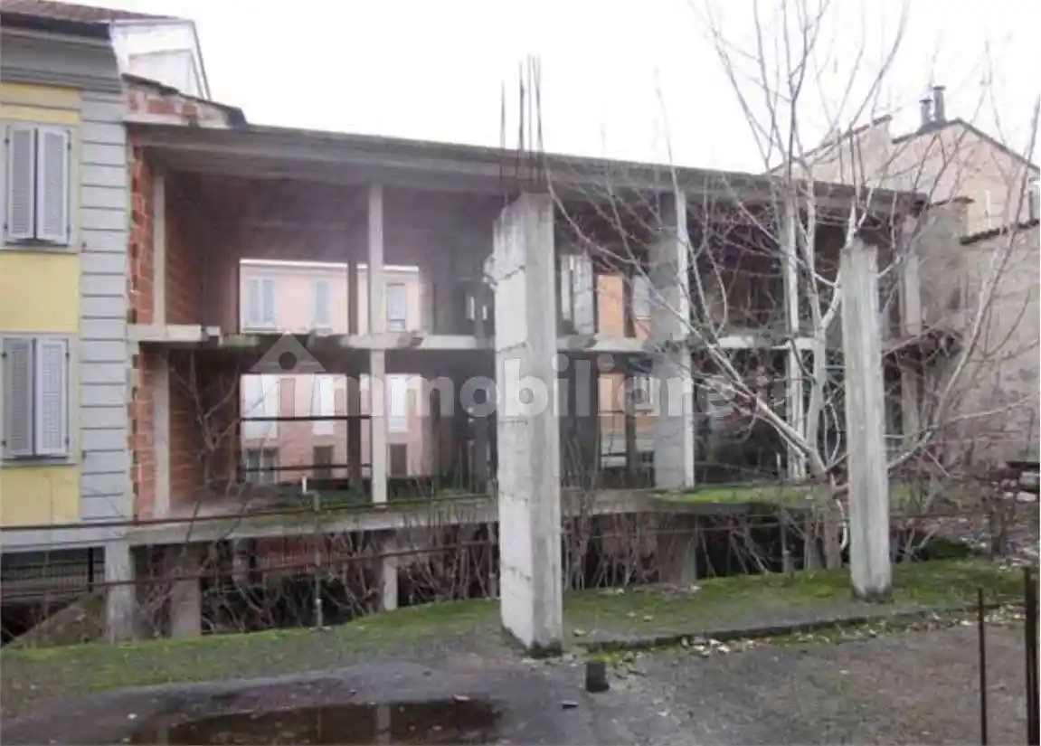 Appartamento in vendita a Voghera