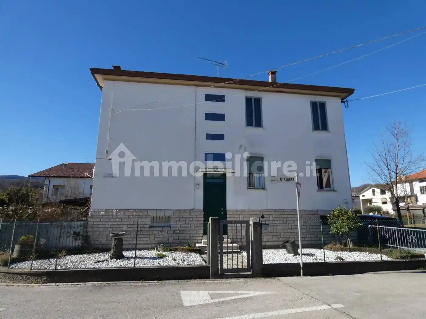 Appartamento in vendita a San Vito di Leguzzano