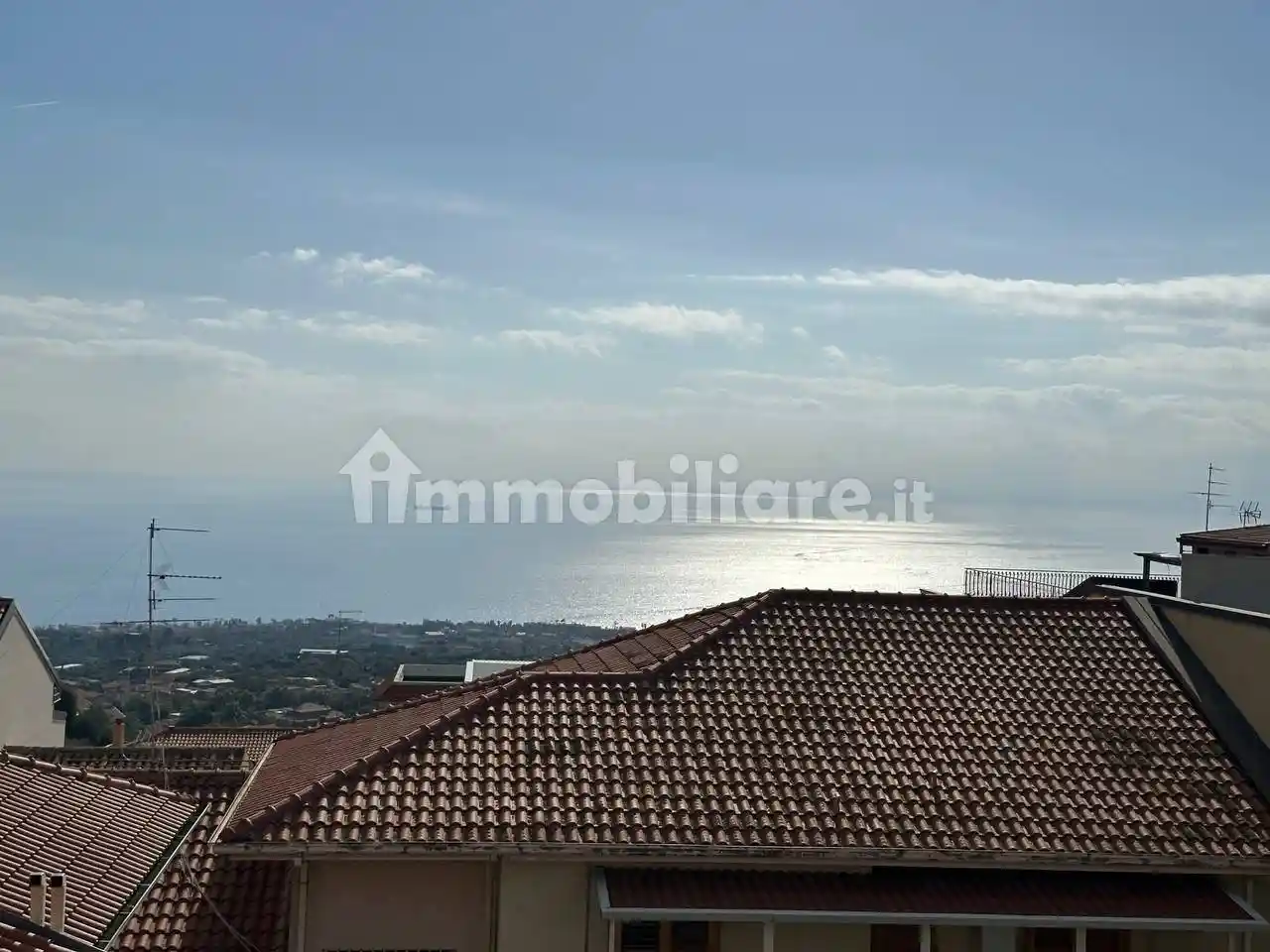 Appartamento in vendita a Aci Castello