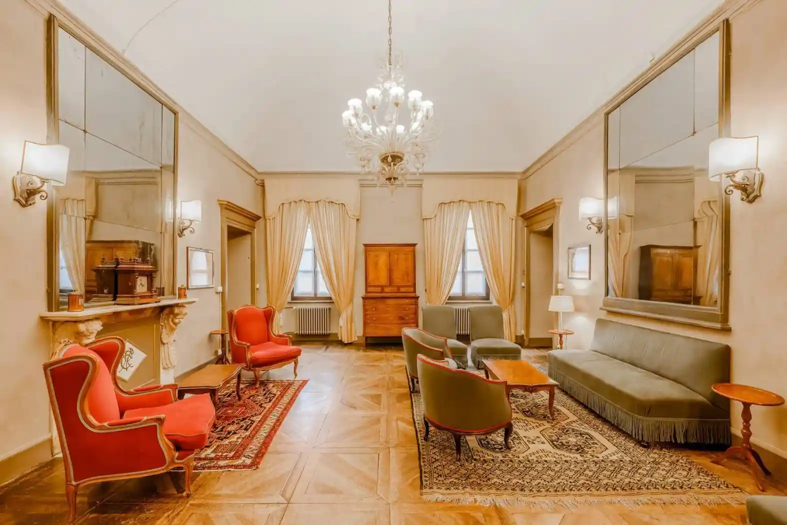 Palazzo - Edificio in vendita a Vercelli